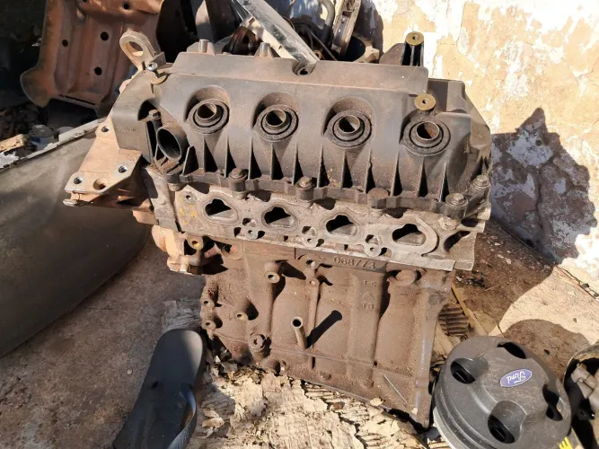 Motor sandero