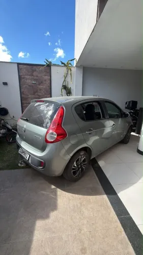 Fiat Palio Attractive 1.0 EVO Fire Flex 8V 5P 2013