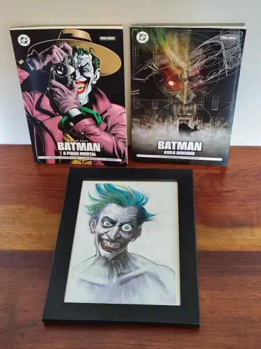 Pacote Batman DC de Bolso: A Piada Mortal e Asilo Arkham + Arte Original Coringa A5