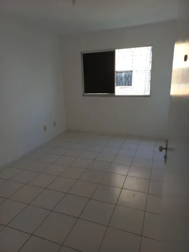 Apartamento no condomínio sergio vieira de melo