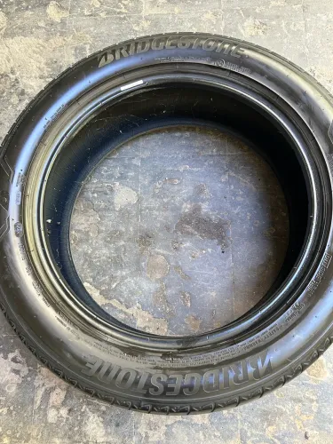 Pneus 225/55R18 98V