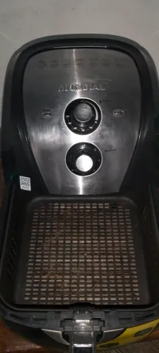 Air Fryer mondial com capacidade de 6 litros R$400