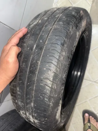 Rodas + pneus aro 15 furação 4x98
