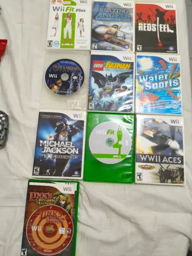 Lote de 10 jogos de Nintendo Wii