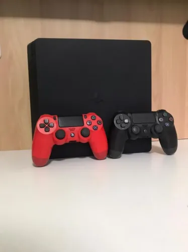 PlayStation 4 Slim