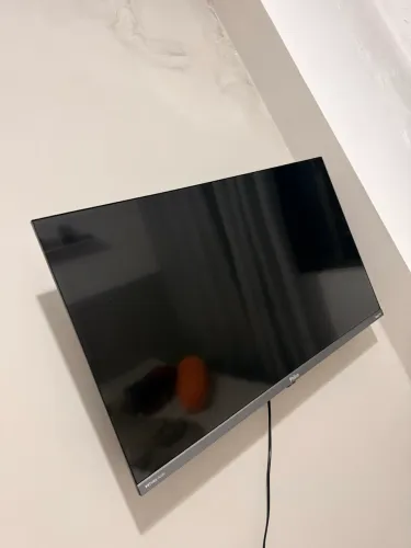 Tv 32 Polegadas ainda na garantia de 8 meses