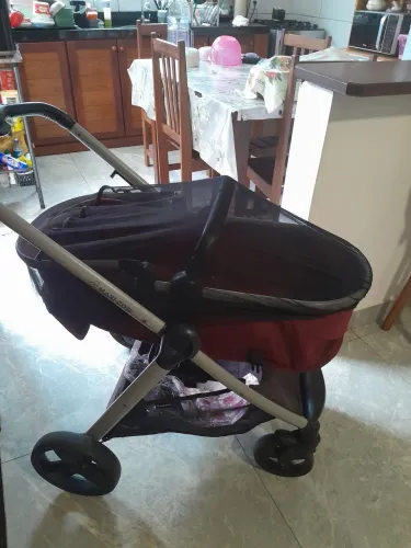 Vendo carrinho de bebe Max-cosi moises