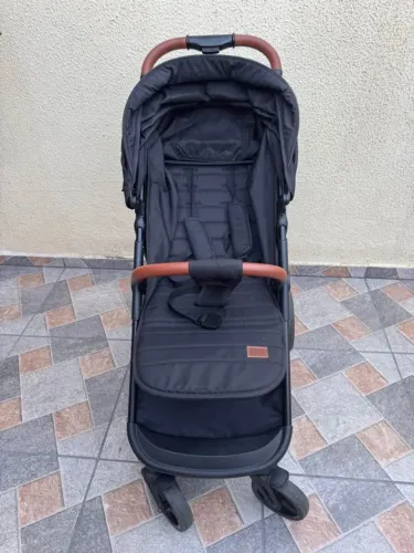 Carrinho de bebê