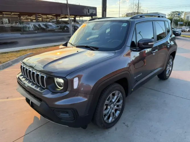 Jeep Renegade Long. T270 1.3 TB 4X2 Flex Aut. 2026