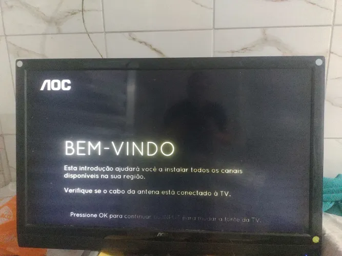 Televisão de 42 AOC