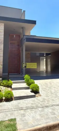Vende-se casa terrea no condomínio Alta Vista. 1 suíte com closet, 2 tipo apartamento, var