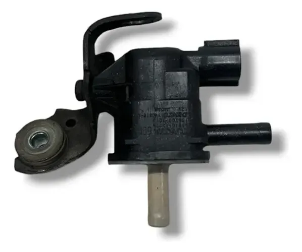 Válvula Filtro Canister Toyota Corolla 2015 2016 2017 2018
