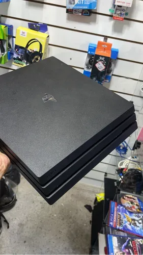 PLAYSTATION PRO APENAS DIGITAL