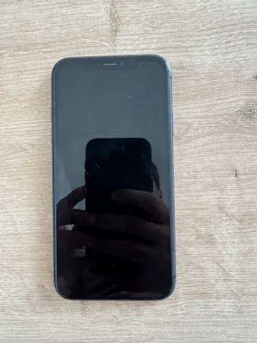 IPHONE 11 64G PRETO