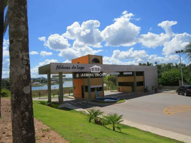 Lote em condomínio residencial de 2.000 m² em Esmeraldas  Aldeias do Lago