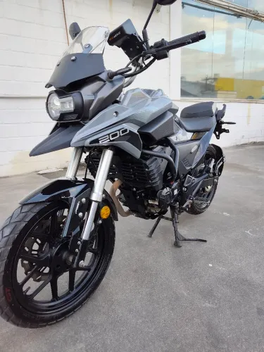 Storm 200 shineray impecável