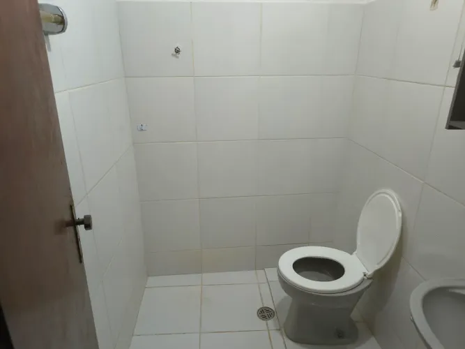 Vende se casa no gavete.ou troca por apartamento.