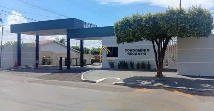 Casa à Venda em Condomínio Recanto  Valor: R$ 420.000,00