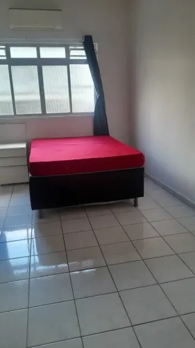 Imóvel para aluguel possui 35 metros quadrados em Ponta da Praia - Santos - SP