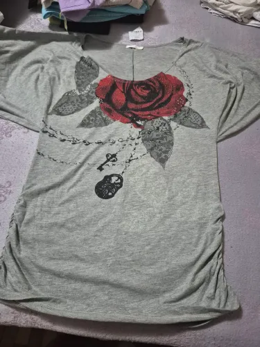 Blusinha manga morcego. Tam. M/G. 30,00