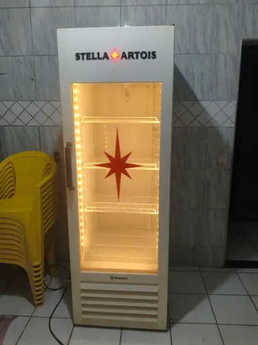 Freezer vertical Stella Artois