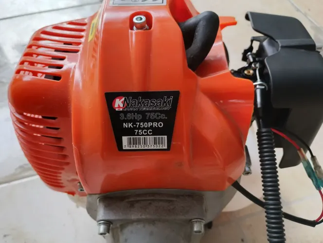 Roçadeira nakasaki 75cc