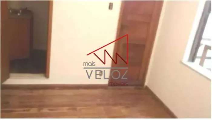 Casa de Vila : / Residencial / Glória