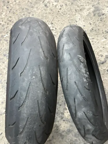 MICHELIN POWER 6 120/70-17 e 200/55-17