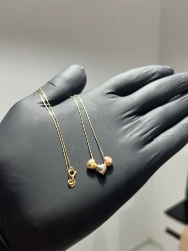COLAR FEMININO