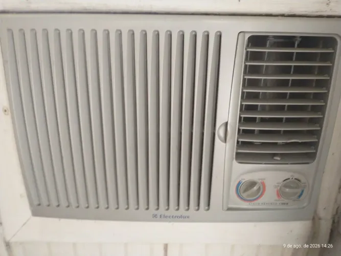 Barbada Ar condicionado Eletrolux 7.500.btus