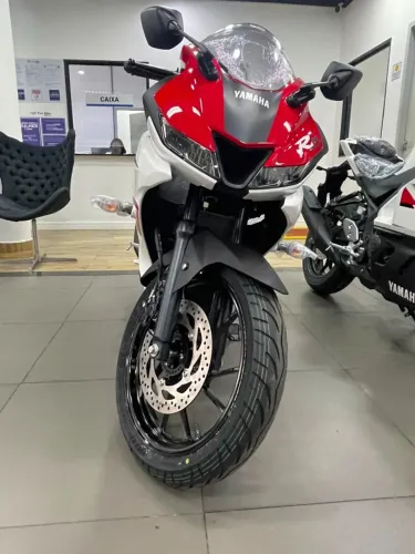 YZF R15 70 ANOS- 18X NO CARTÃO | TAXA 0.99% PELO BANCO YAMAHA