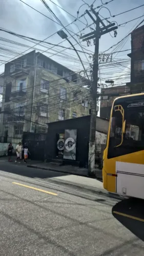EXCELENTE OPORTUNIDADE COMERCIAL.