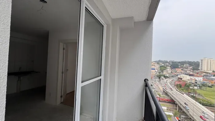 apartamento a venda de frente estação  Paula Ferreira 2 dormitórios com varanda