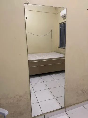 Vendo espelho grande de parede