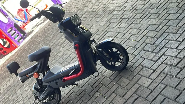 Moto elétrica 800w