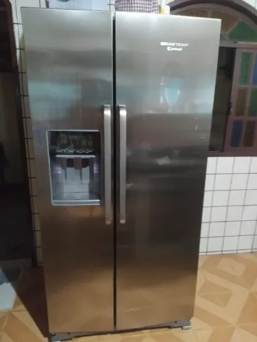 Geladeira Brastemp Side by Side Frost Free 595lt
