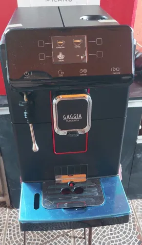 Cafeteira Auto expresso Magenta Plus RI8700/42