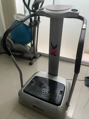 Plataforma vibratória Kikos