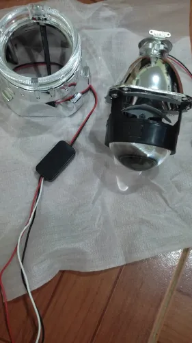 Par Projetor Bi-xenon Alto/Baixo + Angel eyes 