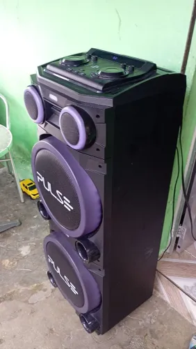 Vendo esse som da pulse 2700w de potência som novo com pouca marca de uso tem nota e garan
