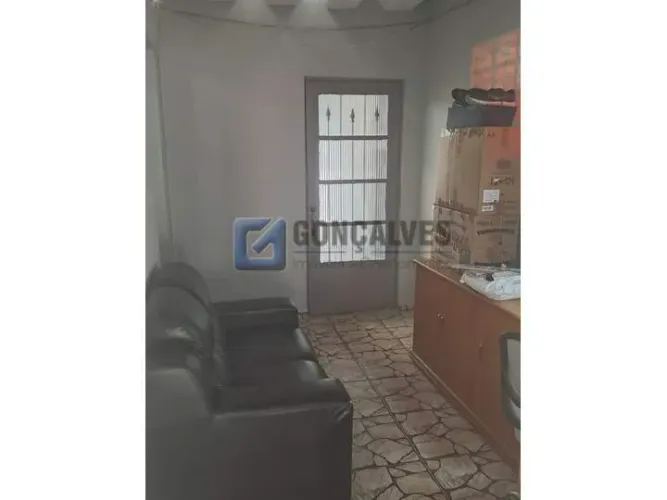 Casa Comercial em Ferrazópolis, São Bernardo do Campo  3 quartos, 13 vagas e 370 m² totais