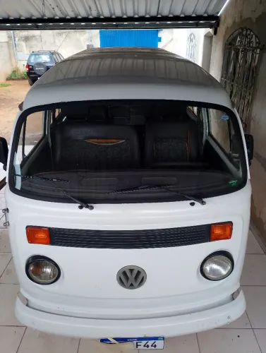 Volkswagen Kombi Standard/ Luxo/ Serie Prata 2005