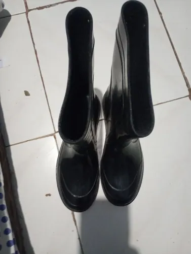 Bota ? pra chuva Tam 32