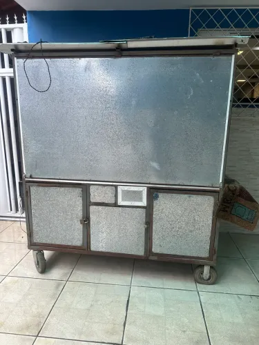 CARROCINHA DE ALIMENTAÇÃO