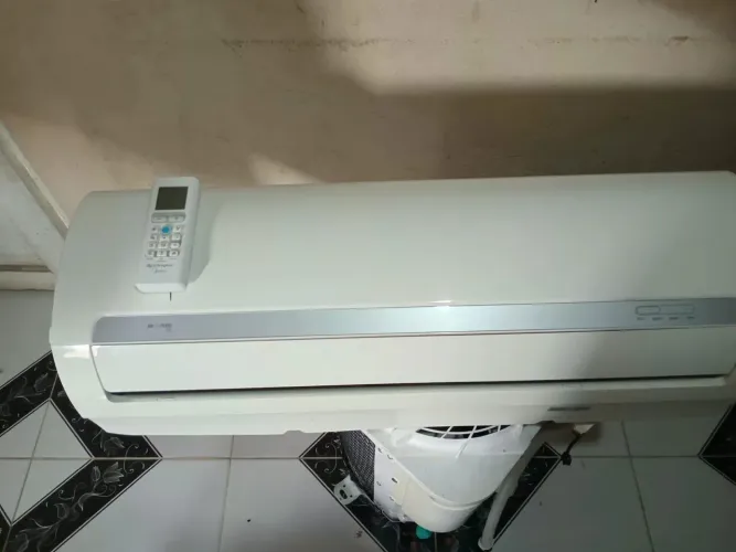 Ar condicionado Split Springer Midea