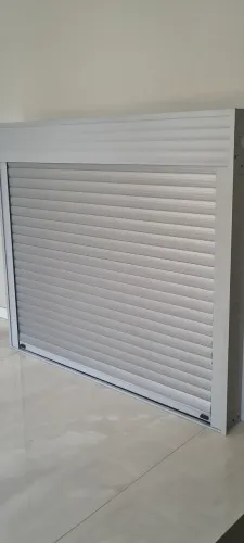 Janela Alumínio (Cinza) com Persiana 1,40×1,20-Várias UND NOVA