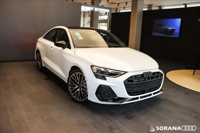 Audi A3 Sed. Perform. Black 2.0 TFSI S-tronic 2025