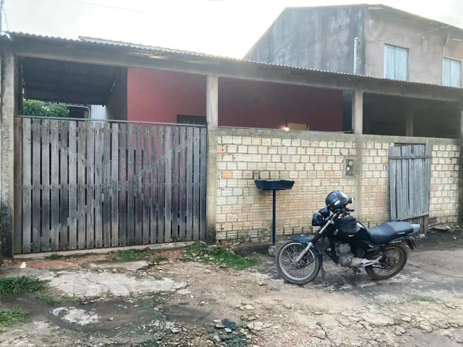 Vendo casa na área verde