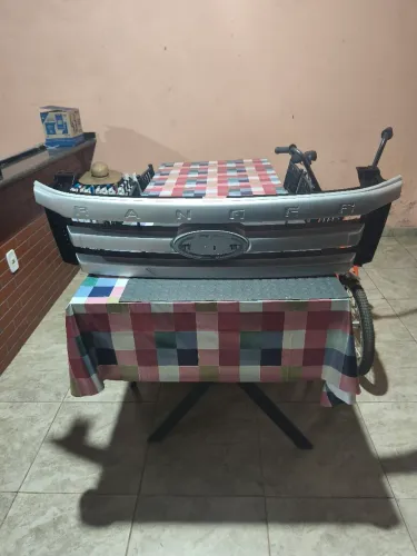 GRADE DIANTEIRA FORD RANGER 
