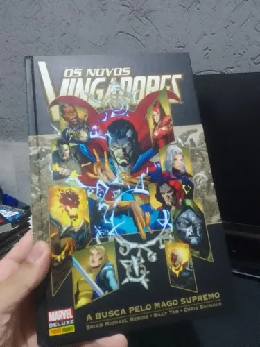 Os novos vingadores | A busca pelo mago supremo Marvel Deluxe